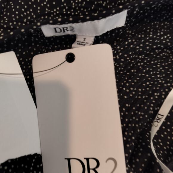 DR2 Tasseled Blouse Top Black White Dotted Pleated NWT - Picture 8 of 8